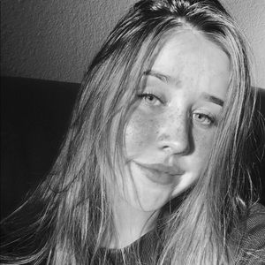 Meet your Posher, Lesya